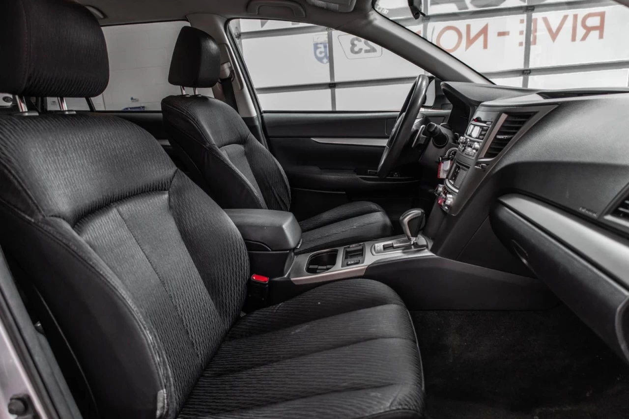 2012 Subaru Outback Automatique -4x4 Image principale