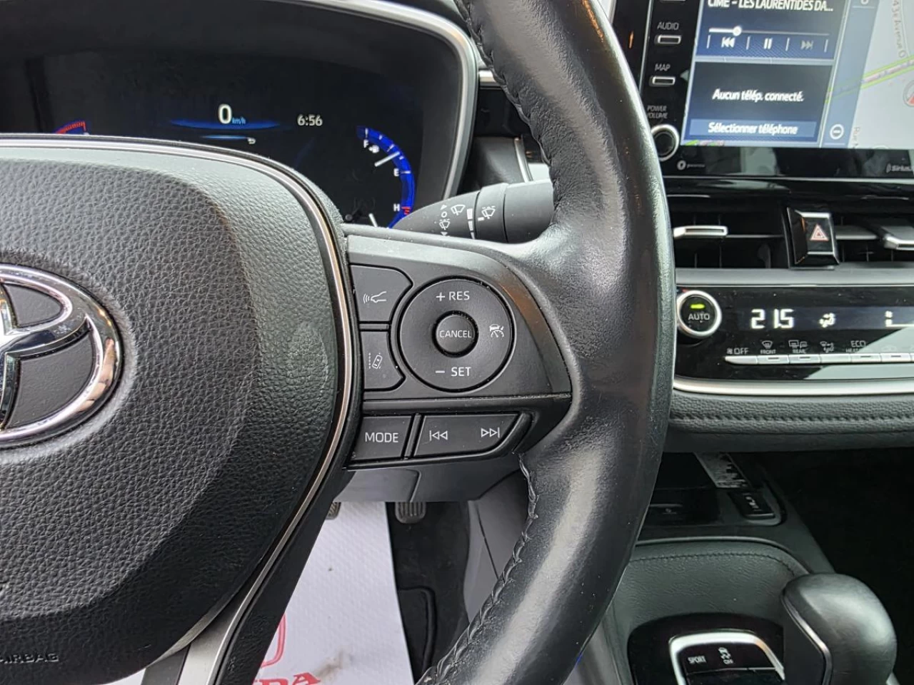 2020 Toyota Corolla LE CVT Main Image