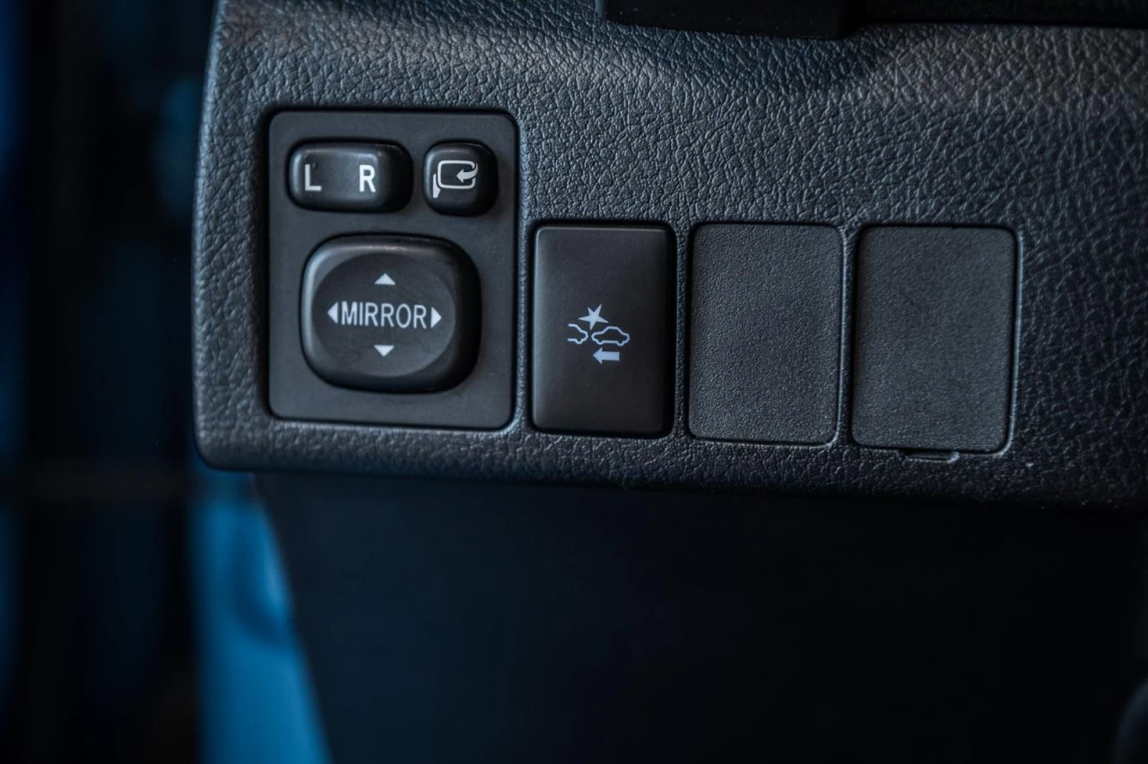 2018 Toyota Corolla iM SIEGES.CHAUFF+CAM.RECUL+BLUETOOTH+REG.VITESSE Image principale