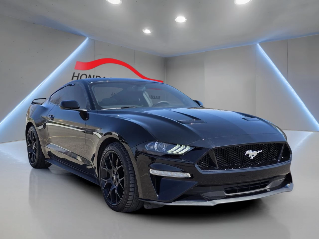 2018 Ford Mustang EcoBoost Fastback Image principale