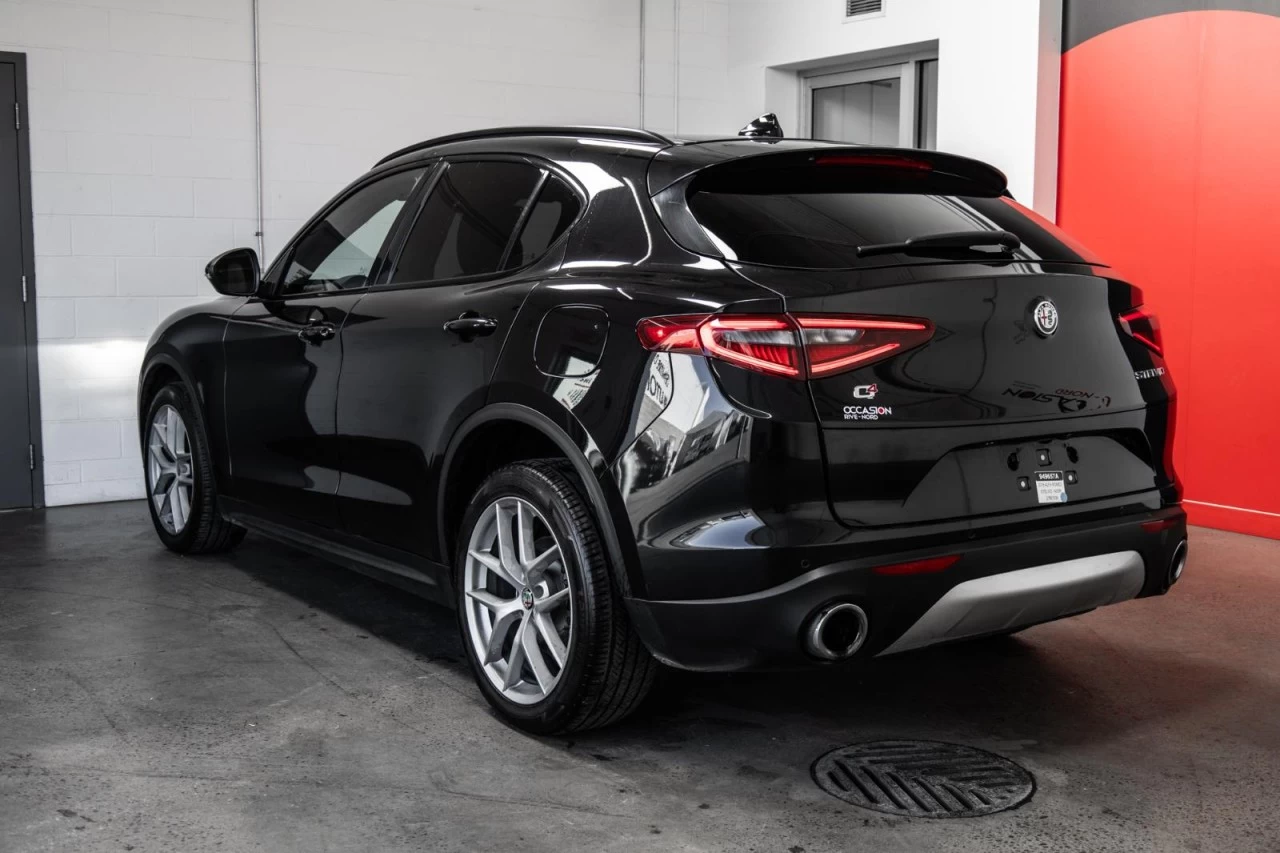 2018 Alfa Romeo Stelvio Ti Sport AWD NAVI+CUIR+TOIT.OUVRANT Main Image