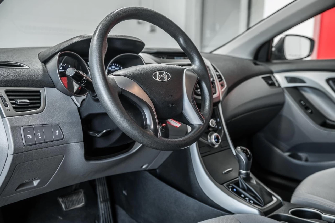 2016 Hyundai Elantra L+ VITRES.ELECTRIQUES+A/C Image principale
