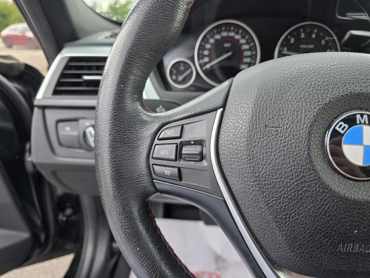 2018 BMW 3 Series Sedan Main Image