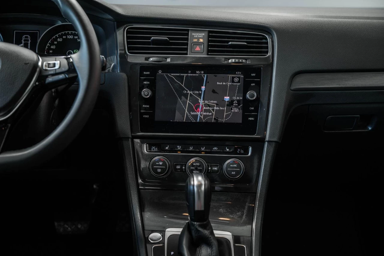 2020 Volkswagen Golf Highline AUBAINE+FINANCEMENT.DISPONIBLE+INSPECTION Main Image