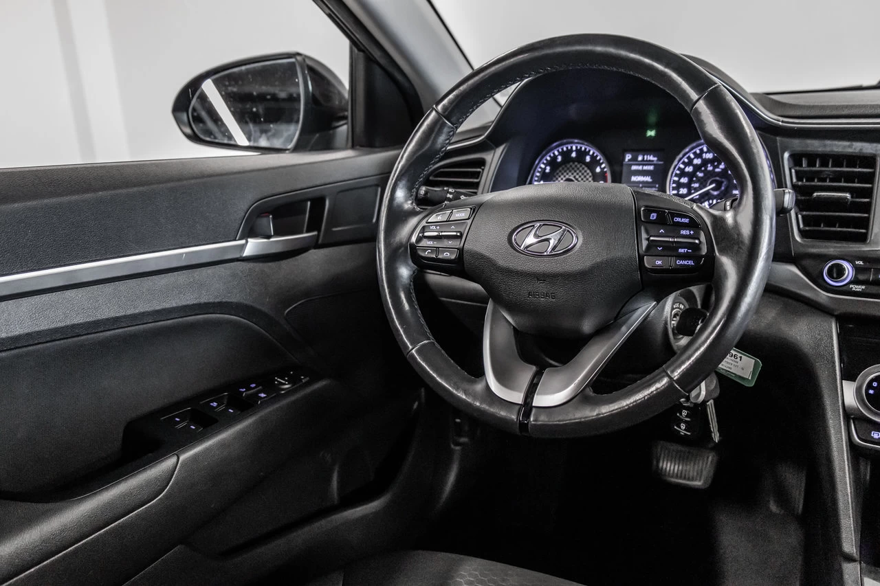 2020 Hyundai Elantra Preferred Image principale