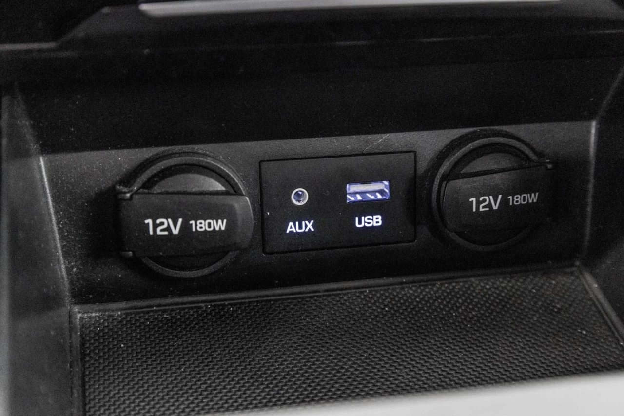 2018 Hyundai Elantra Manuelle - Garantie 1 AN Main Image
