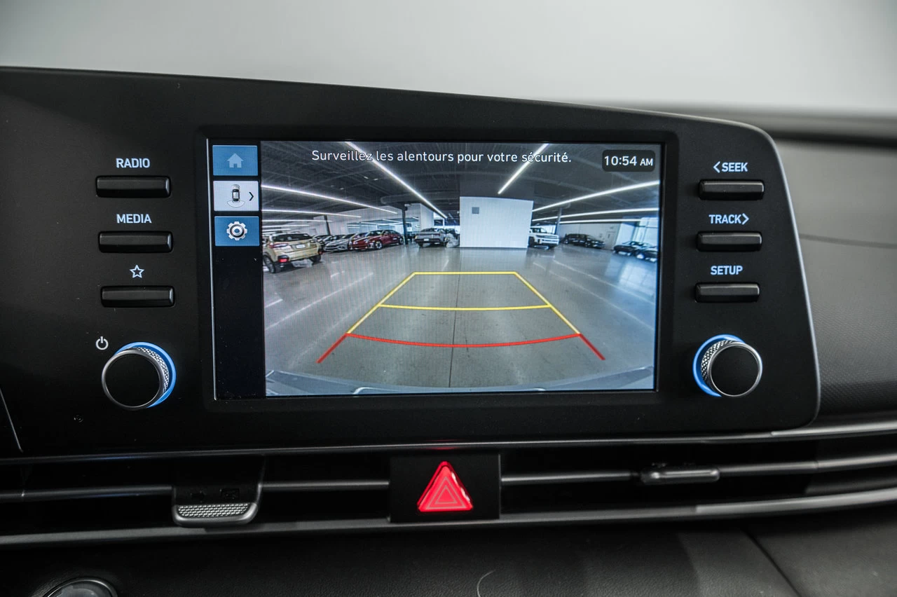 2025 Hyundai Elantra Preferred Main Image