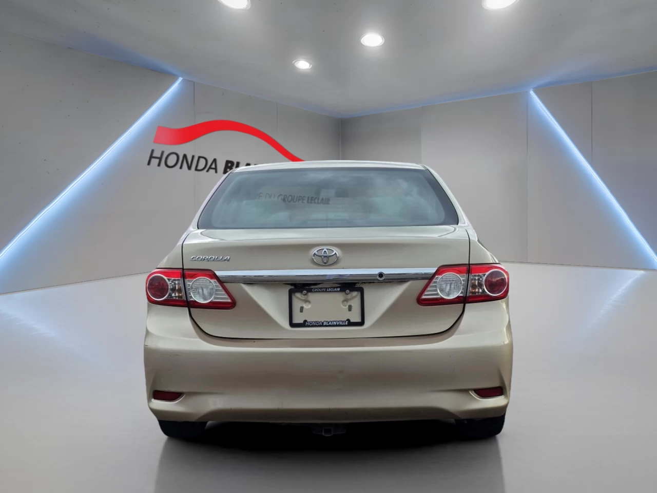 2011 Toyota Corolla 4dr Sdn Auto CE Main Image