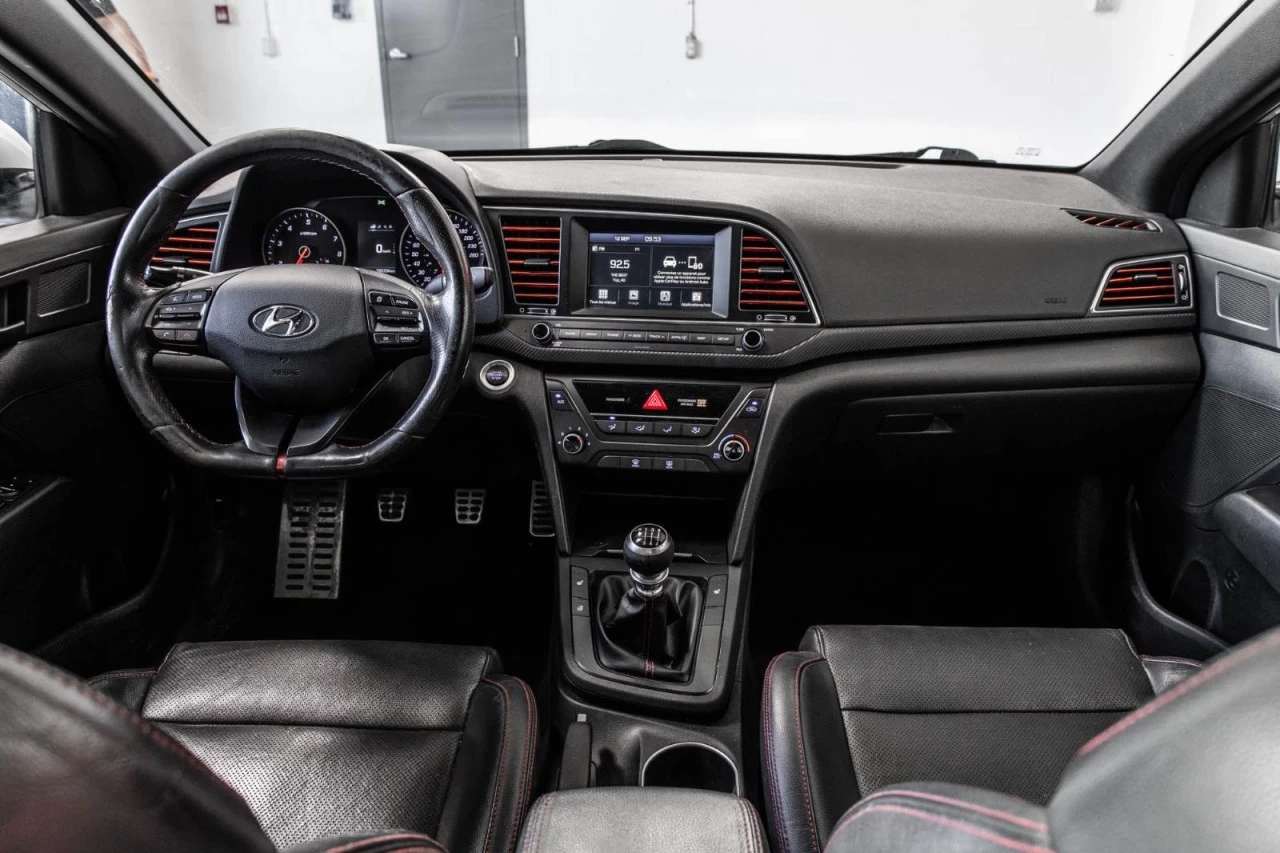 2018 Hyundai Elantra Manuelle - Garantie 1 AN Main Image