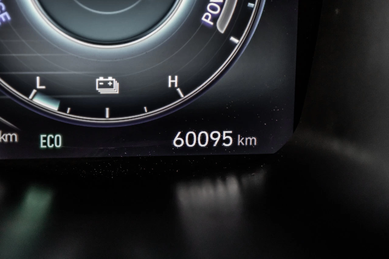 2022 Hyundai Santa Fe Plug-In Hybrid Luxury Awd Main Image