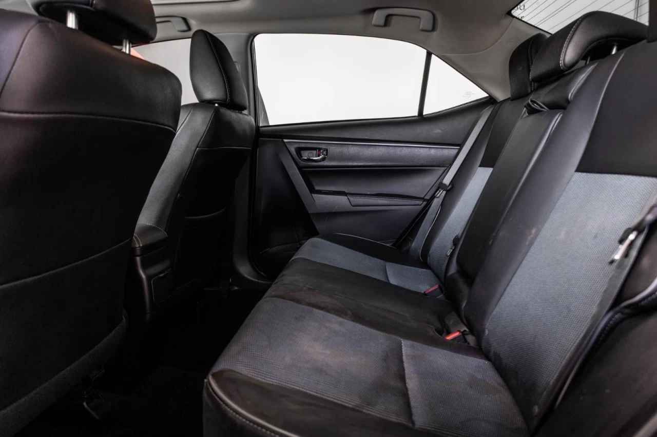 2015 Toyota Corolla Automatique AUBAINE!!! Main Image