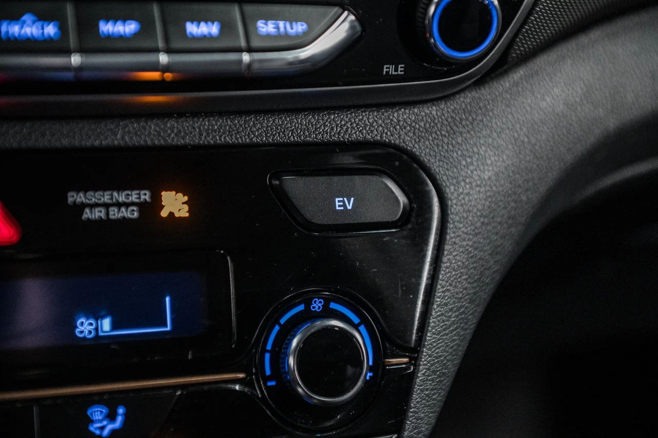 2019 Hyundai IONIQ electric Ultimate Main Image
