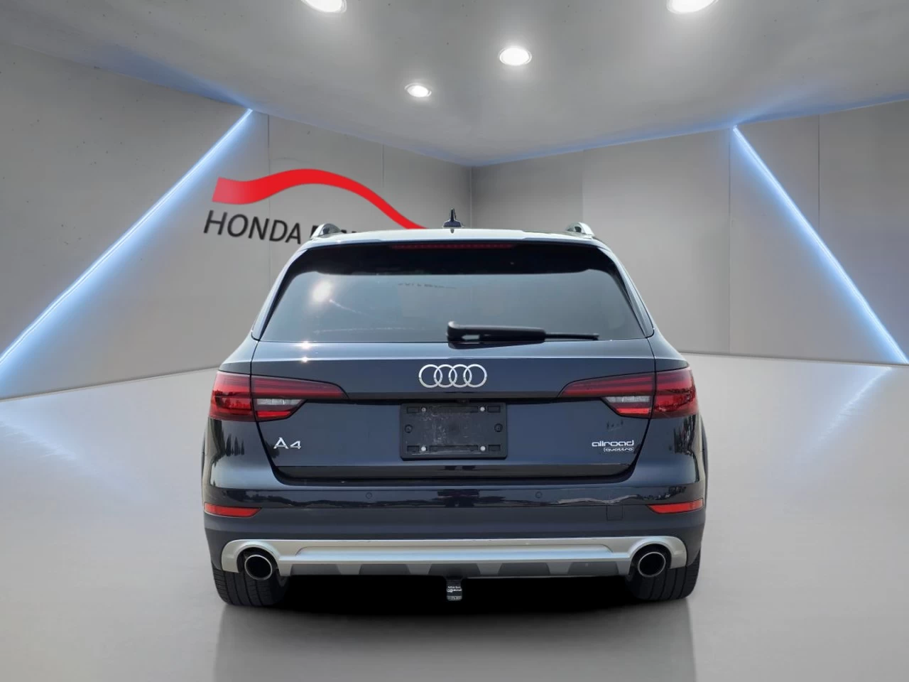 2018 Audi A4 2.0 TFSI quattro Technik S tronic Main Image