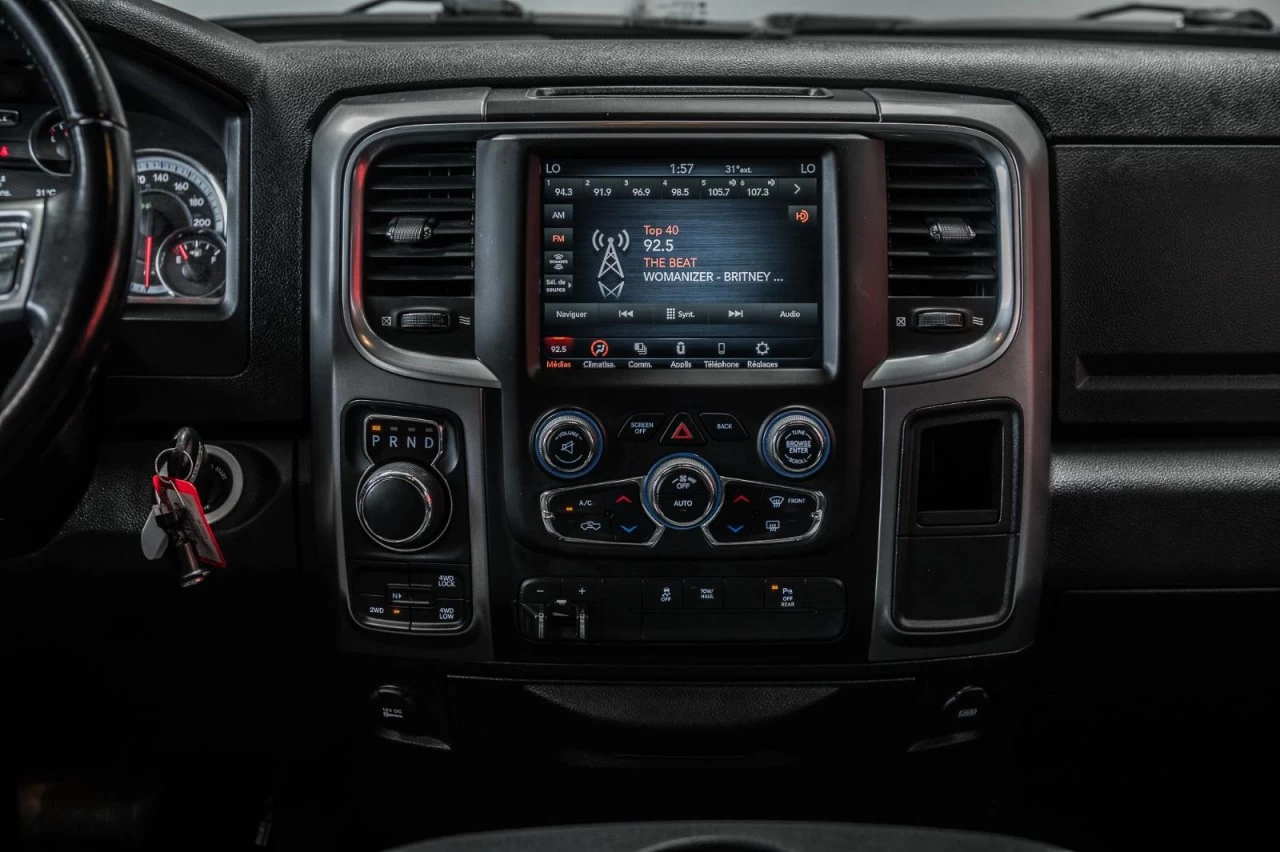 2021 RAM 1500 Classic Warlock 4x4 Crew Cab 5''7" Box BLUETOOTH+CAM.RECUL Image principale