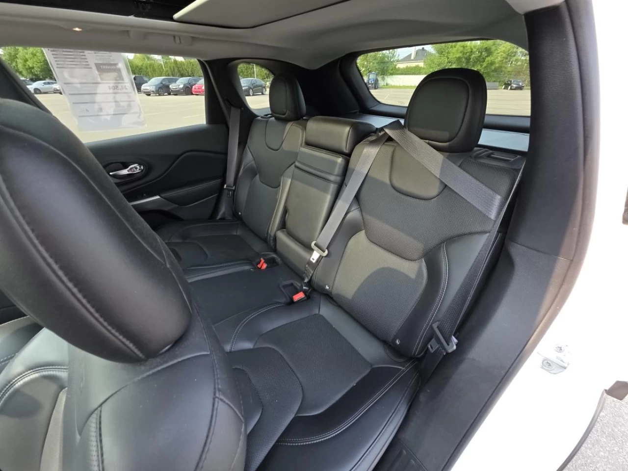 2019 Jeep Cherokee Limited 4x4 Image principale