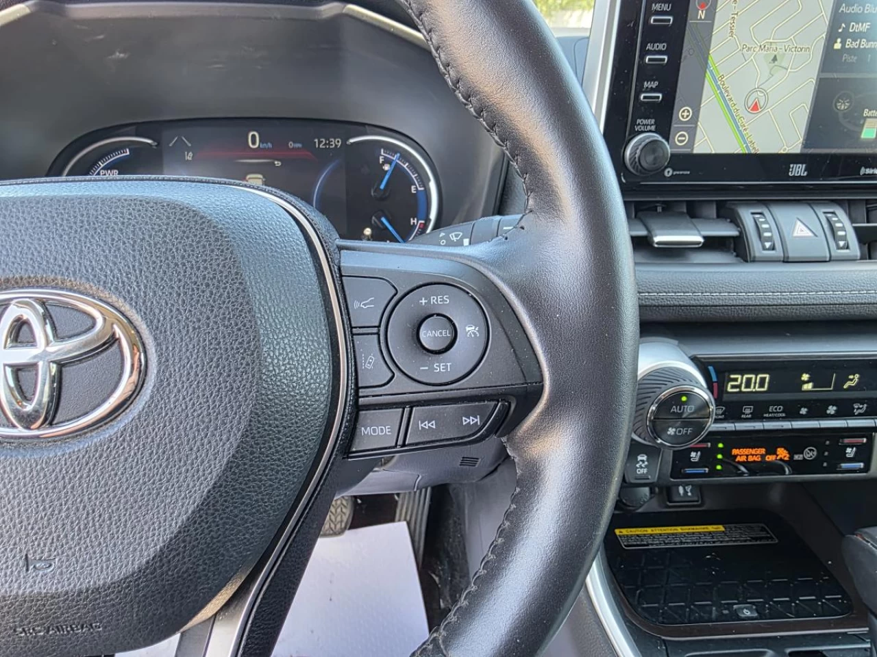 2019 Toyota RAV4 AWD Hybrid Limited Image principale