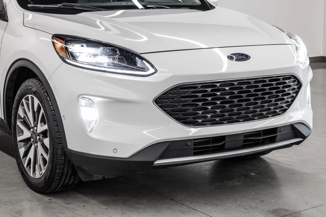 2020 Ford Escape Titanium Awd Image principale