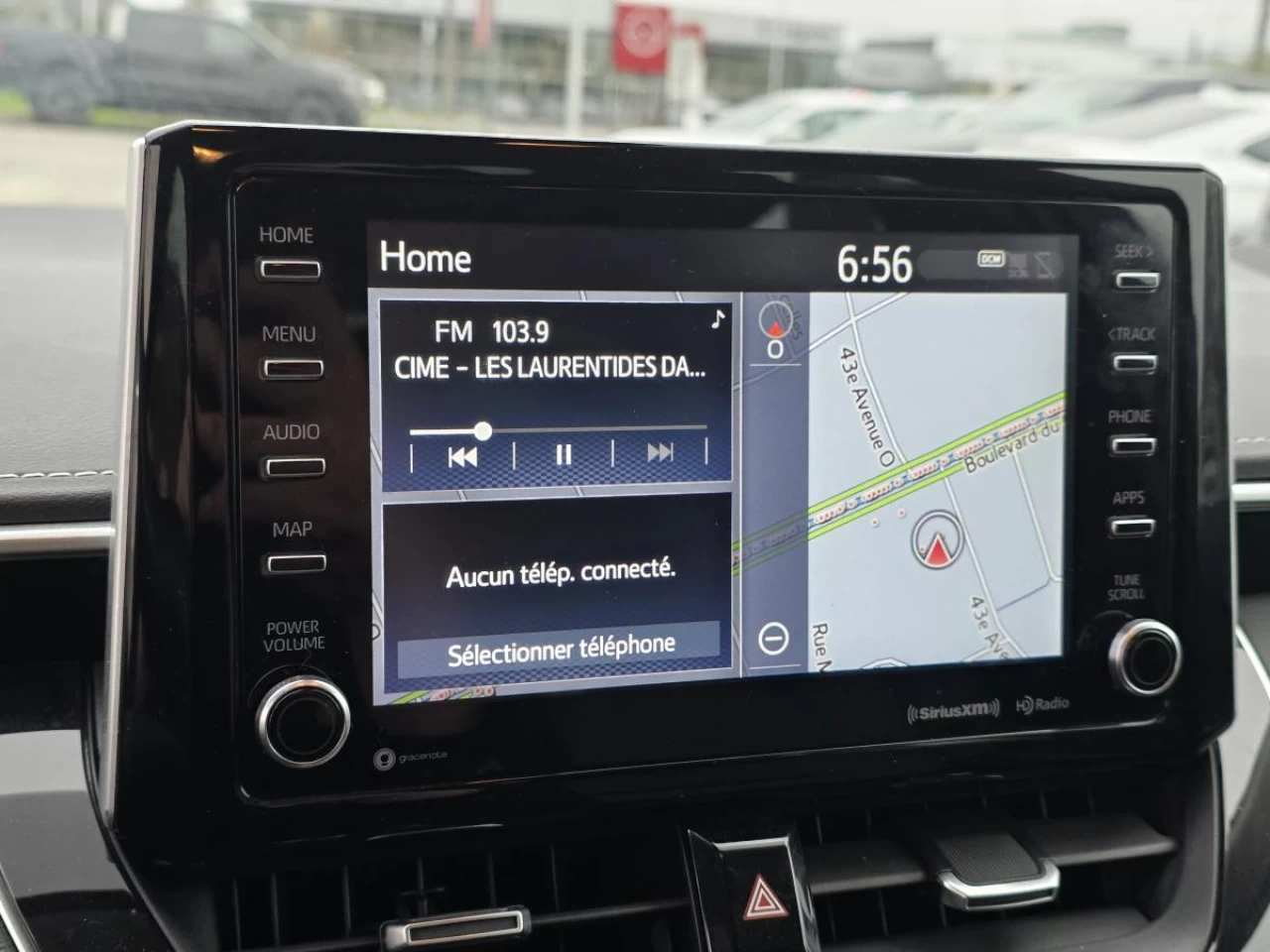 2020 Toyota Corolla LE CVT Main Image