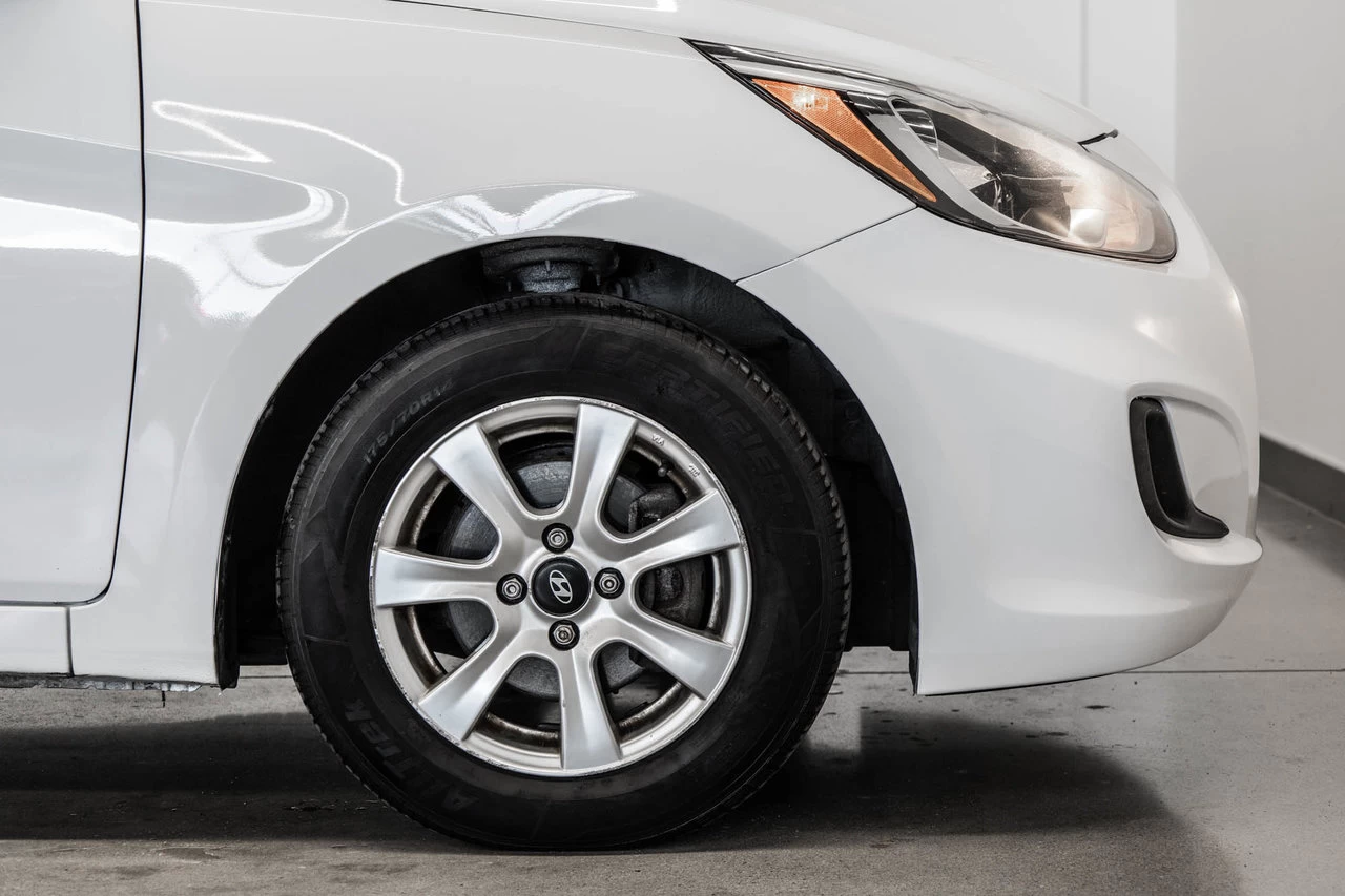 2017 Hyundai Accent L A/c Main Image