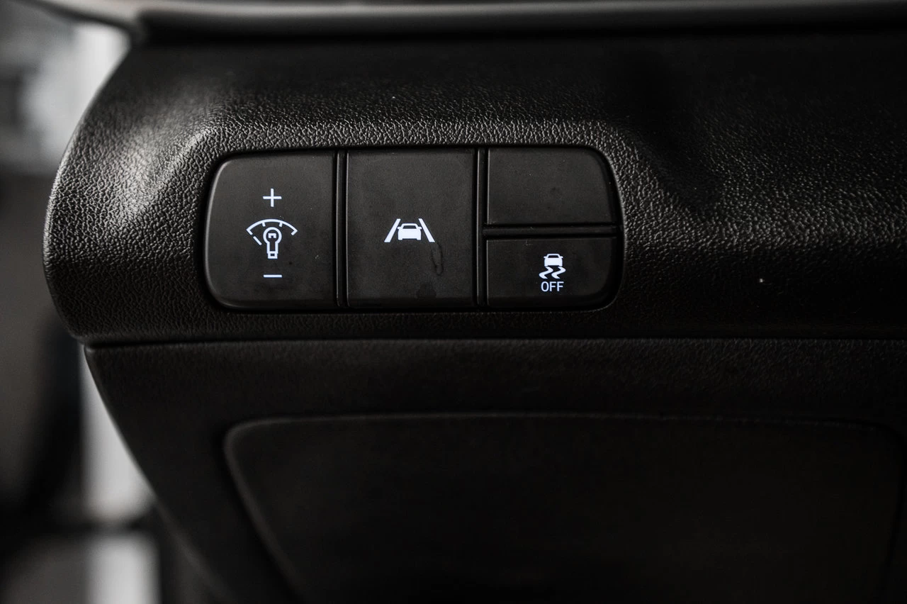 2022 Hyundai Elantra Preferred Image principale