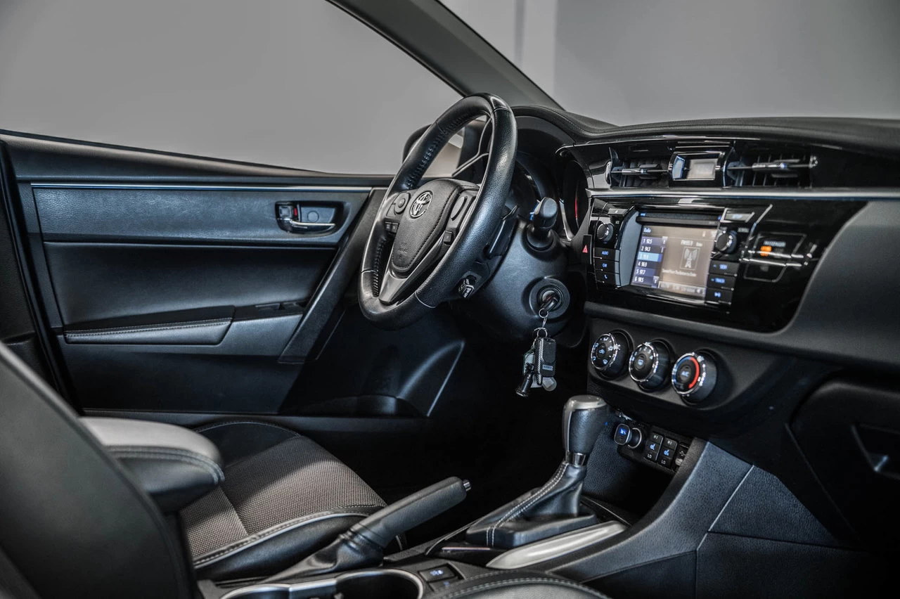 2014 Toyota Corolla S Sieges.chauff+blue Image principale