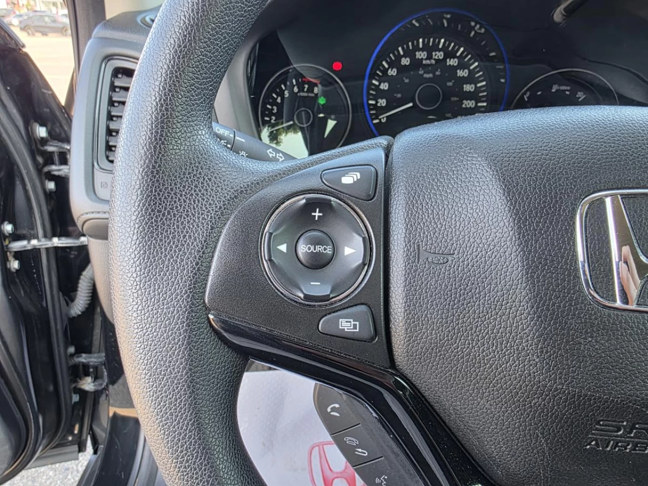 2018 Honda HR-V LX 2WD Manual Main Image