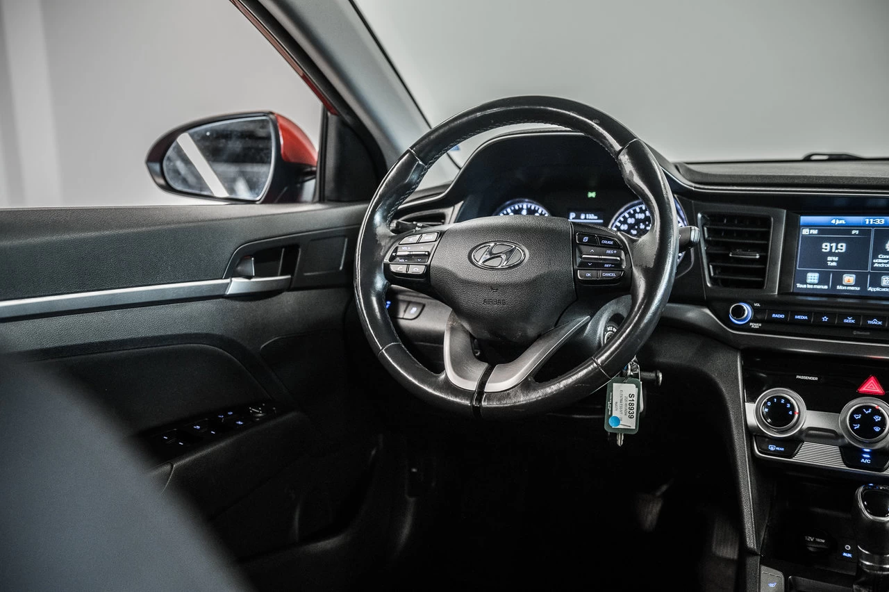 2020 Hyundai Elantra Preferred Image principale