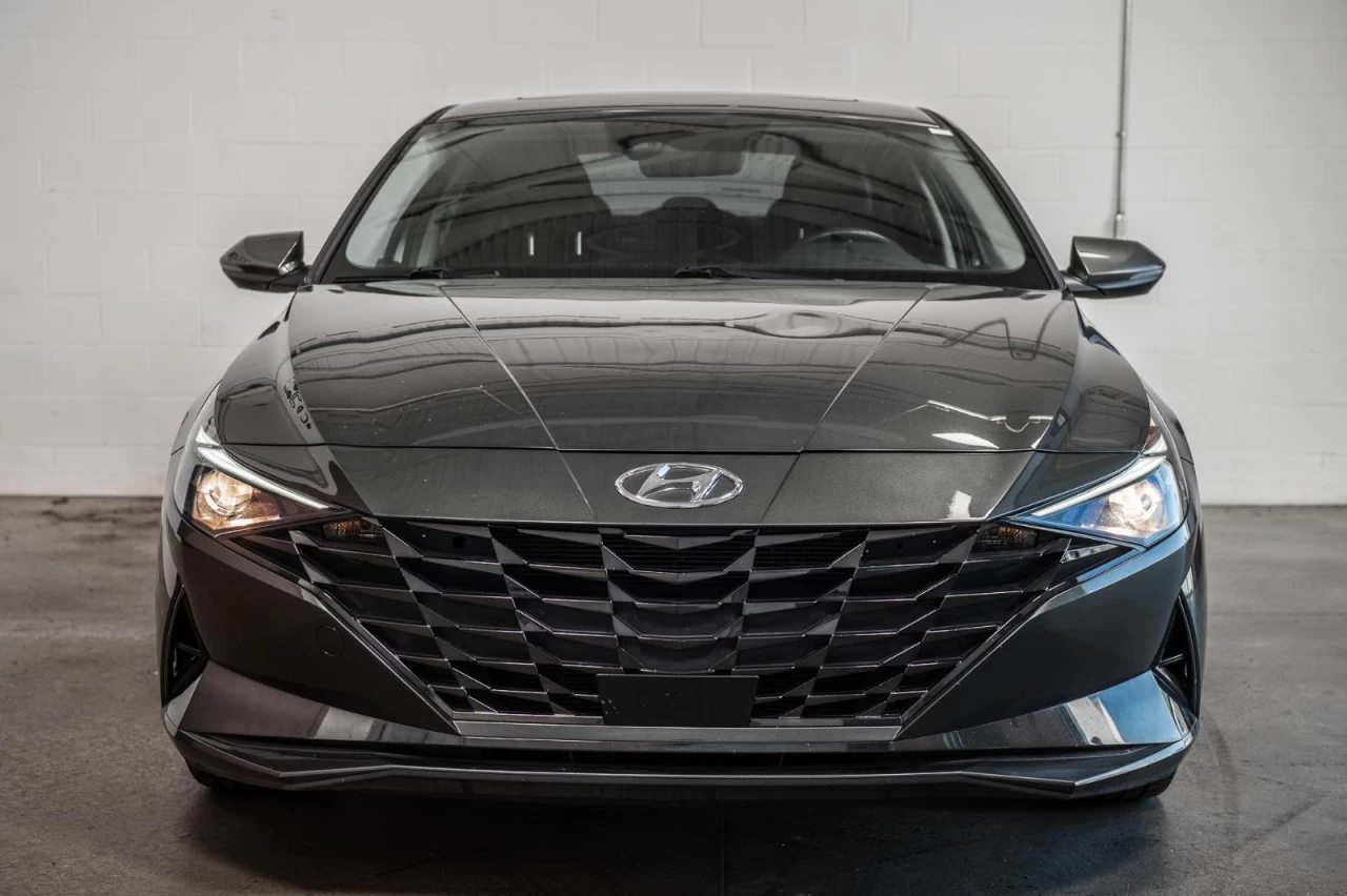 2023 Hyundai Elantra Luxury CUIR+CARPLAY+SIEGES.CHAUFFANTS Main Image
