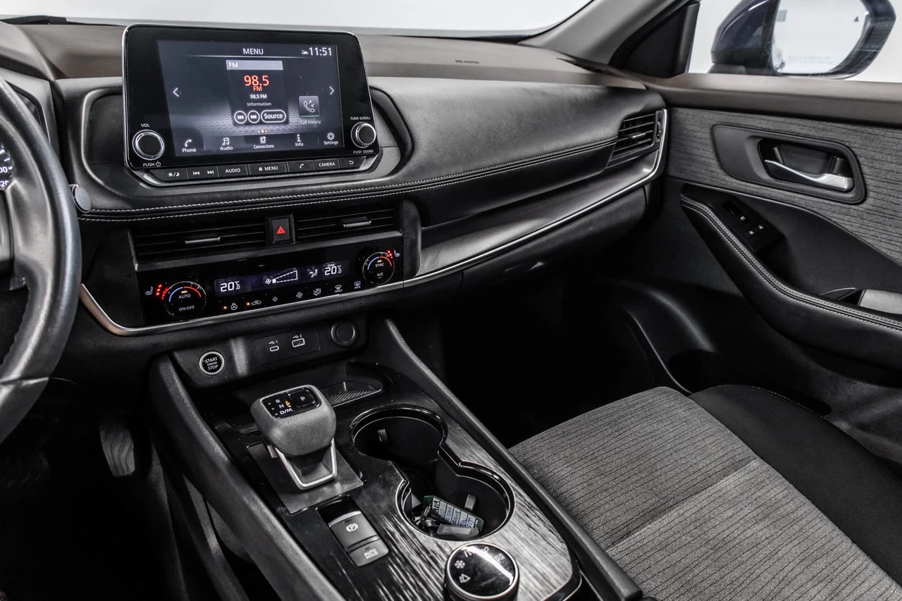 2023 Nissan Rogue Sv Tech Awd Main Image