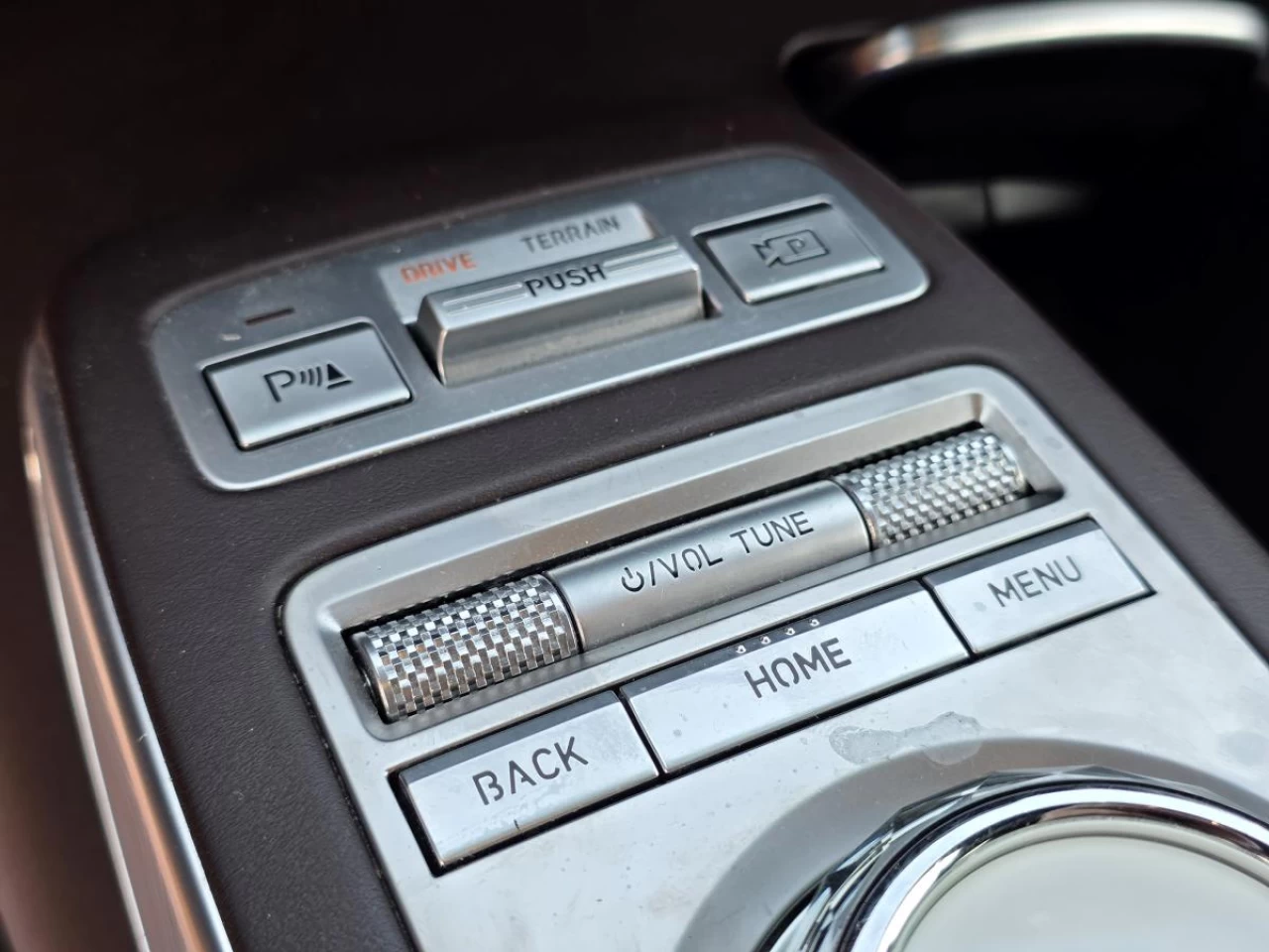 2022 Genesis GV70 2.5T Advanced AWD Main Image