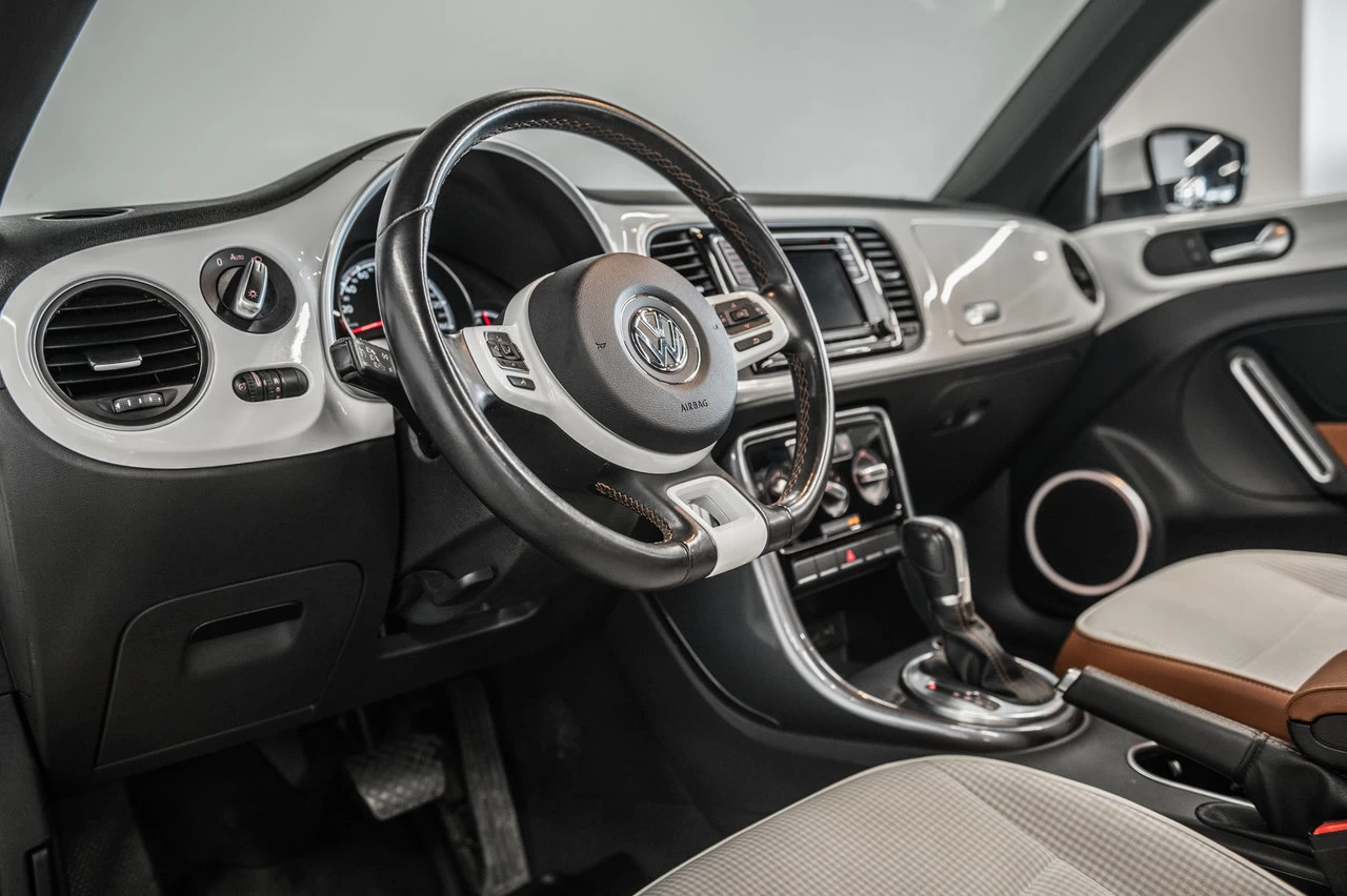 2017 Volkswagen Beetle Convertible Classic Image principale