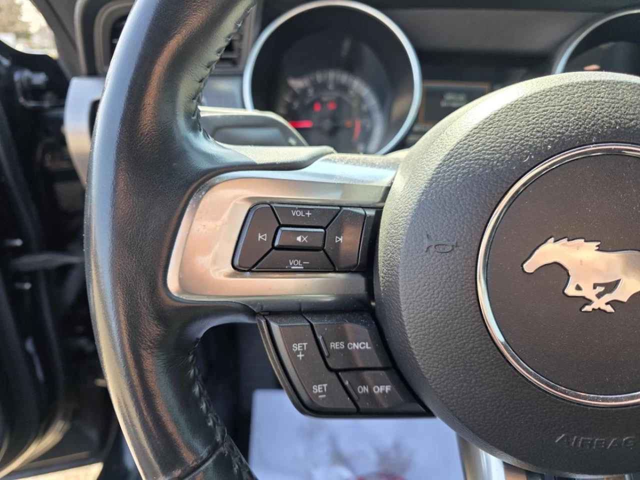 2018 Ford Mustang EcoBoost Fastback Image principale