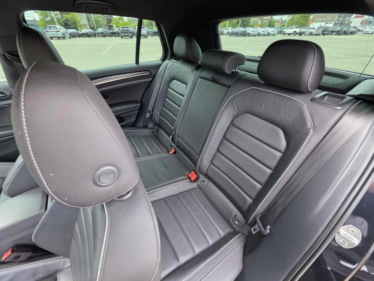 2019 Volkswagen Golf R DSG Main Image