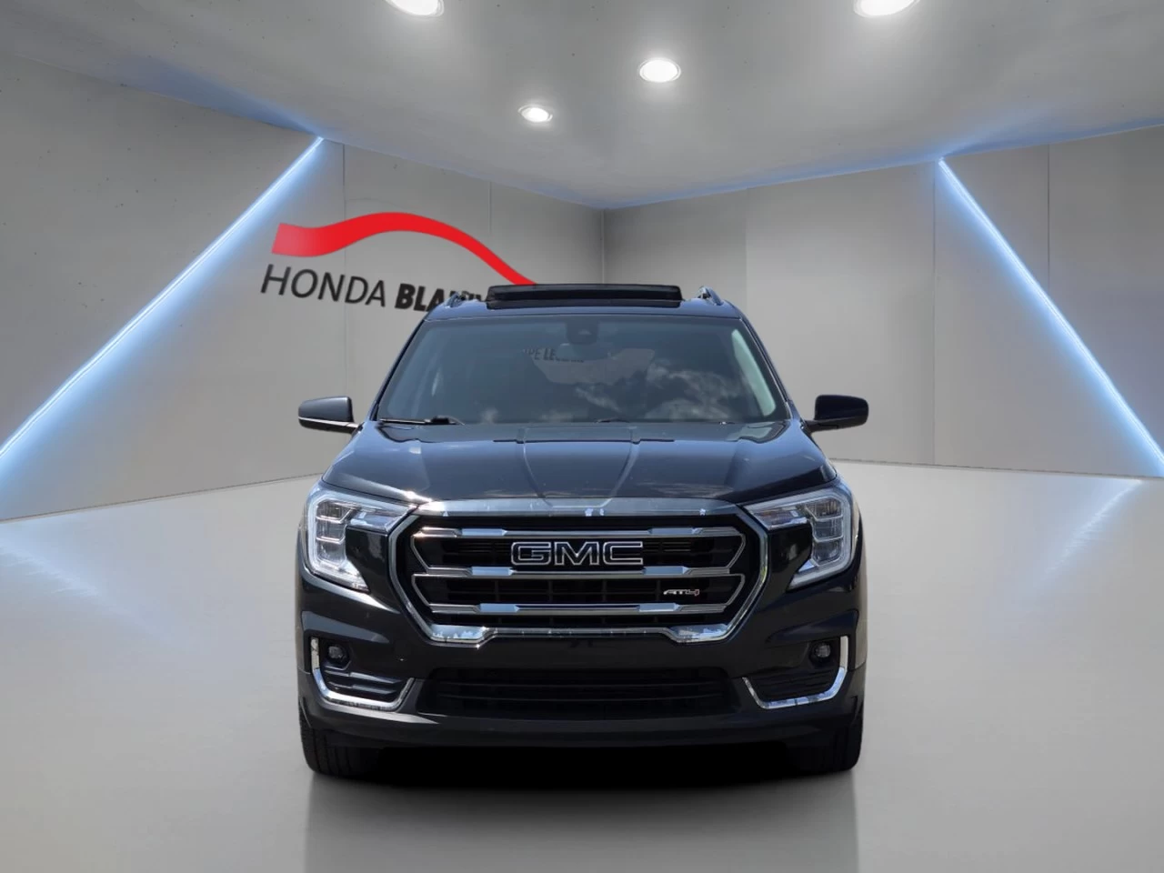2023 GMC Terrain AWD AT4 Image principale