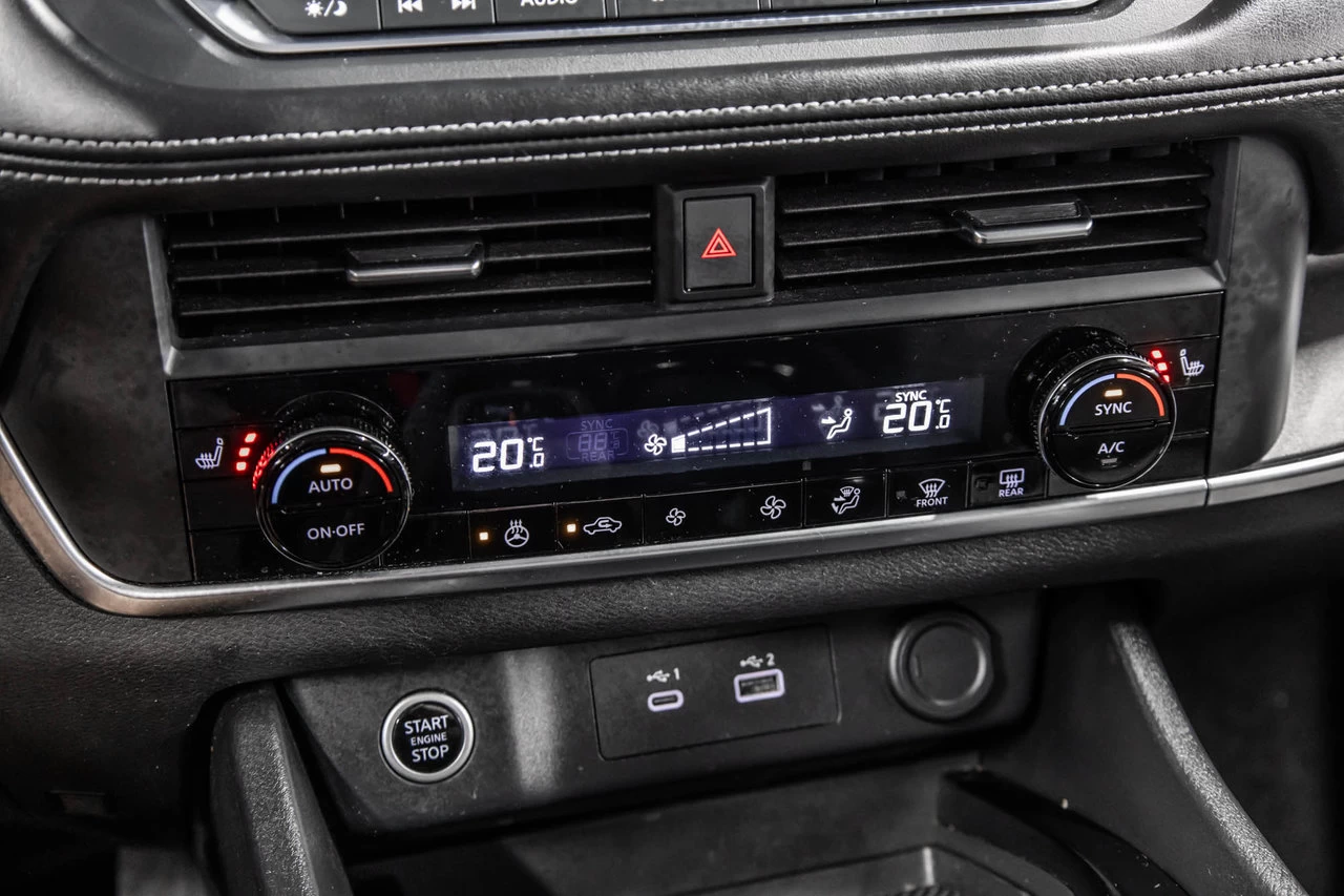 2023 Nissan Rogue Sv Tech Awd Main Image