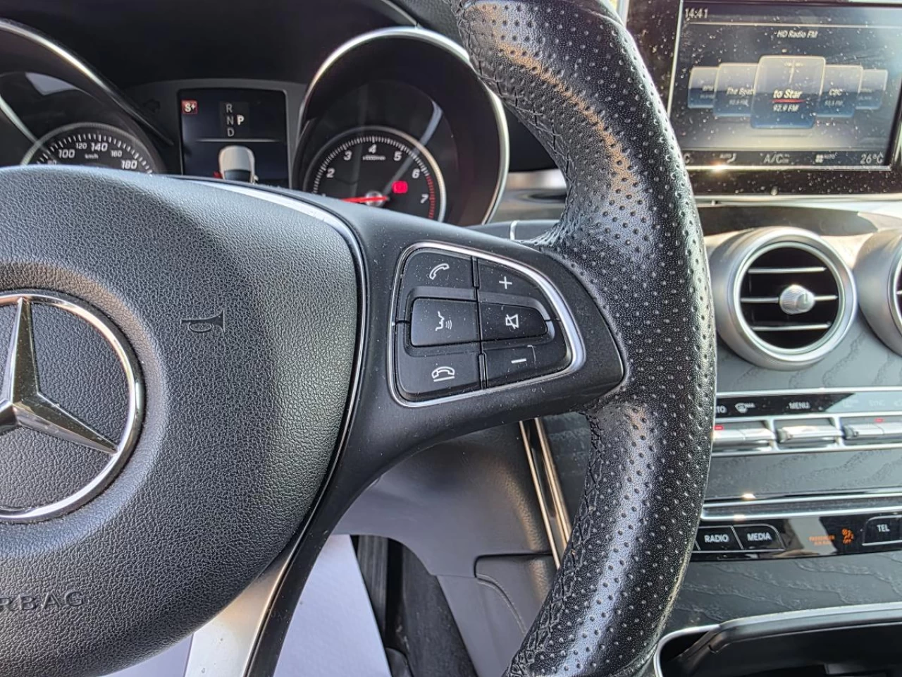 2018 Mercedes-Benz GLC GLC 300 4MATIC SUV Image principale