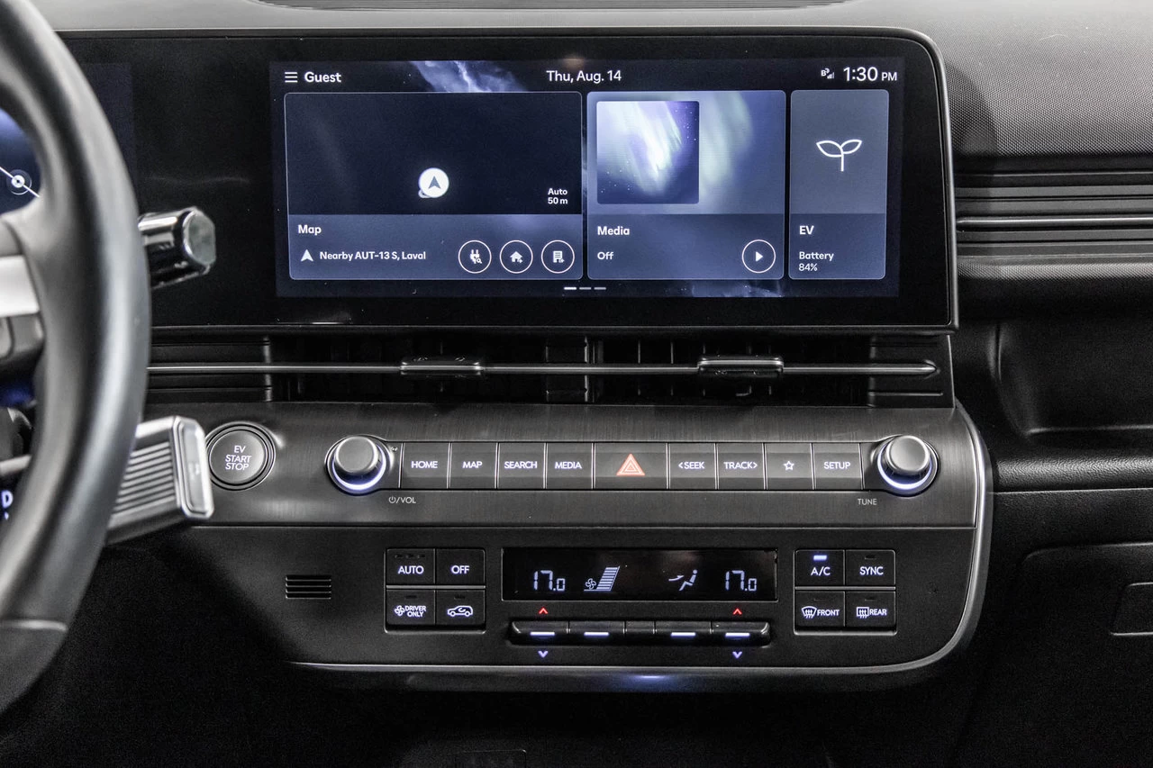 2025 Hyundai Kona Electric Preferred Main Image