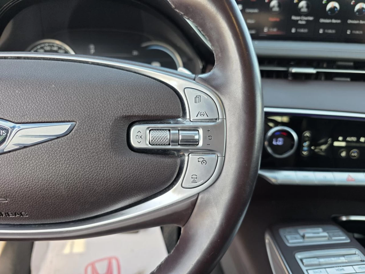 2022 Genesis GV70 2.5T Advanced AWD Main Image