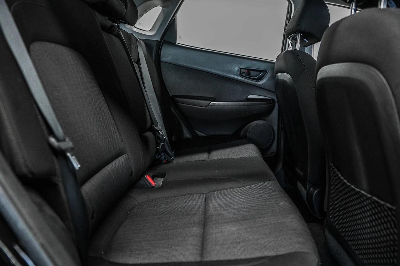 2022 Hyundai Kona Preferred Main Image