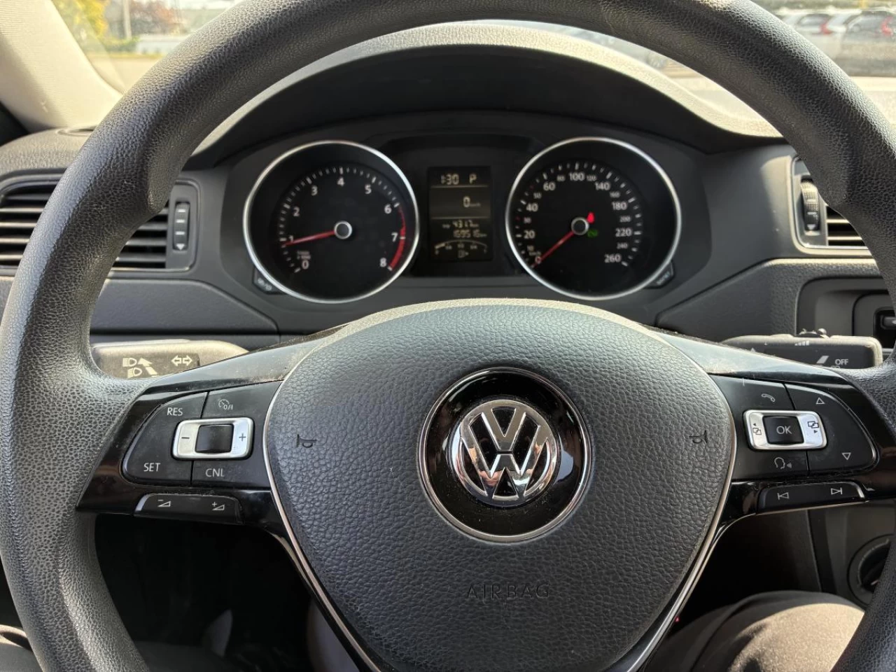2015 Volkswagen Jetta 4dr 2.0L Auto Trendline+ Image principale