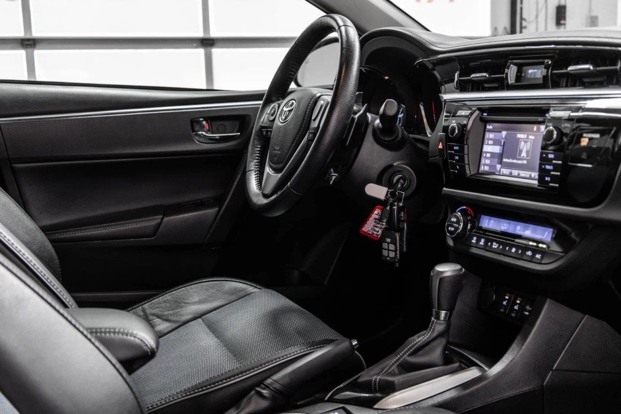 2015 Toyota Corolla Automatique AUBAINE!!! Main Image