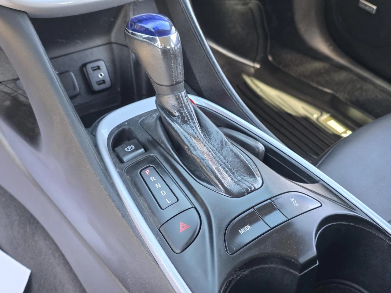 2017 Chevrolet Volt Hatchback LT Main Image