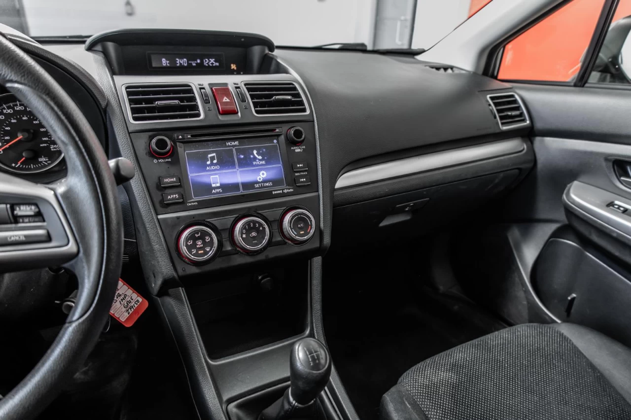 2015 Subaru Impreza Manuelle 4x4  AUBAINE! Image principale