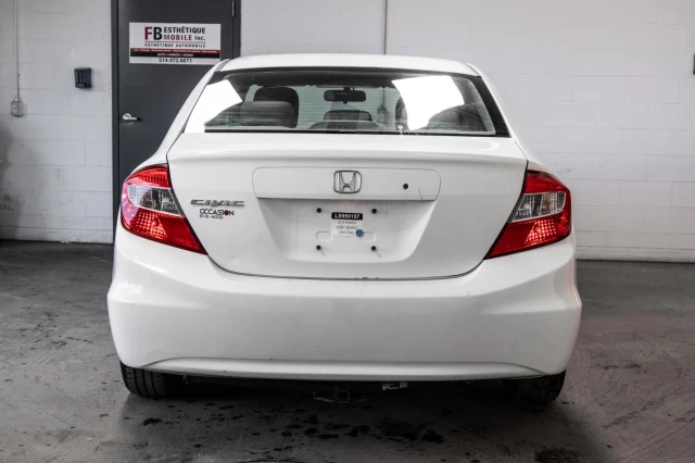 Honda Civic Sedan Manuelle de base AUBAINE!!! 2012
