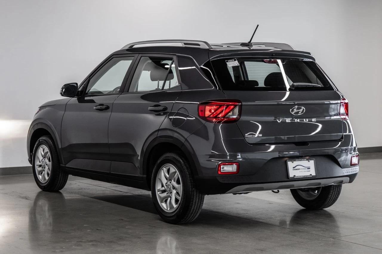 2024 Hyundai Venue Preferred Image principale