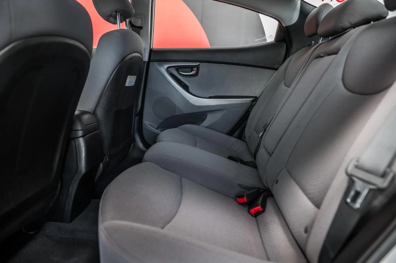 2016 Hyundai Elantra L+ VITRES.ELECTRIQUES+A/C Image principale
