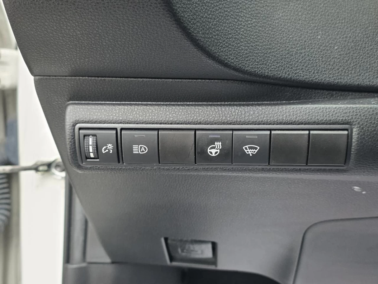 2020 Toyota Corolla LE CVT Main Image