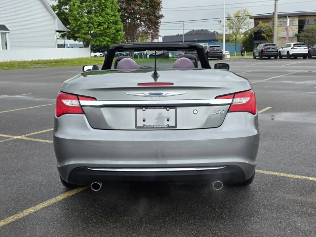 Chrysler 200 2dr Conv Touring 2013