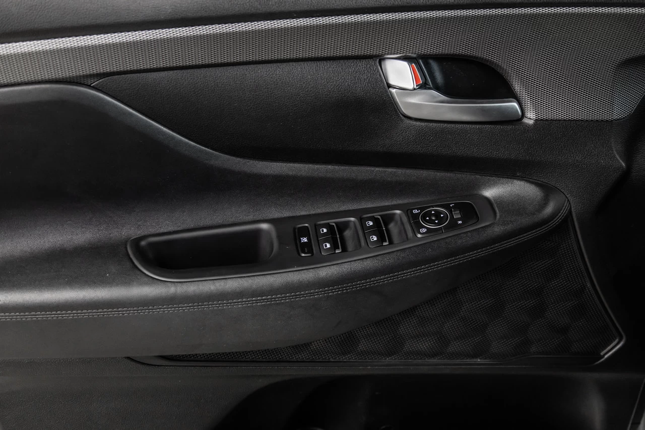 2019 Hyundai Santa Fe Essential Image principale