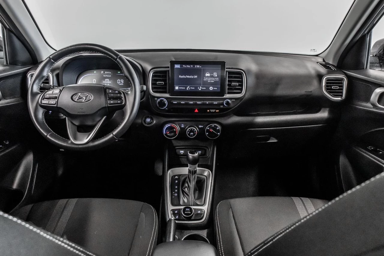 2024 Hyundai Venue Preferred Image principale